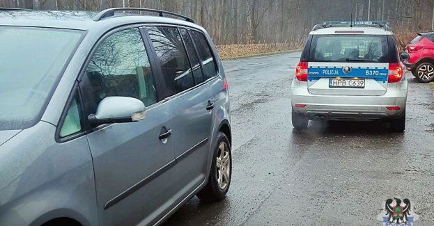 41-latek zatrzymany przez policjantów prewencji na zakazie sądowym