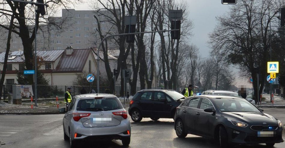 zdjęcie: Nieustąpienie pierwszeństwa przyczyną kolizji / fot. KMP Zamość