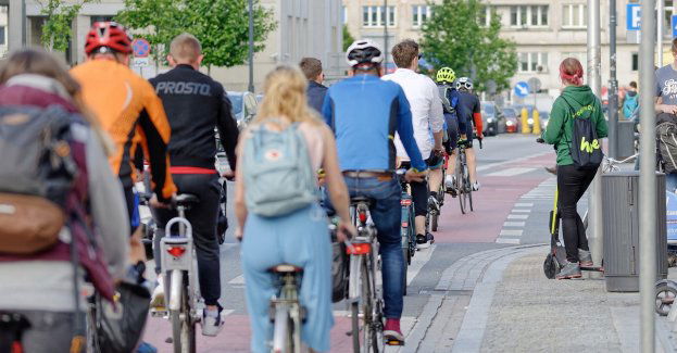 Uważny rowerzysta i pieszy, to bezpieczny użytkownik drogi