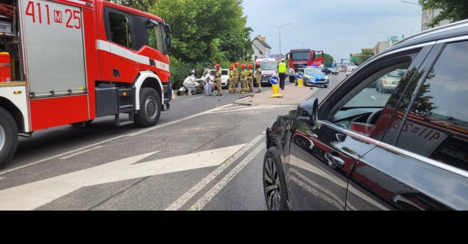 zdjęcie: Niebezpieczne zdarzenie drogowe z udziałem motocyklisty / fot. KPP w Ciechanowie