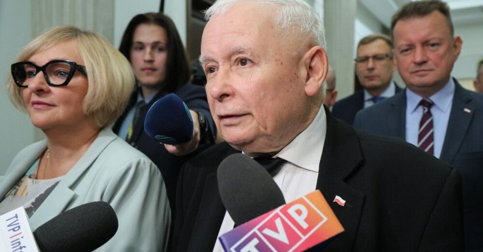 zdjęcie: Osobiście poparłbym ogólnopolski zakaz sprzedaży alkoholu w godzinach nocnych / fot. PAP