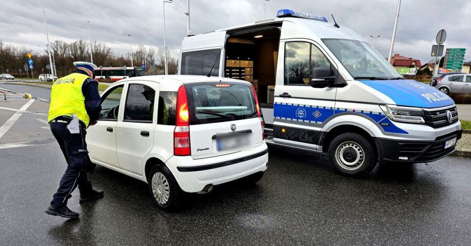 zdjęcie: Przerwa świąteczna na piotrkowskich drogach / fot. KMP w Piotrkowie Trybunalskim