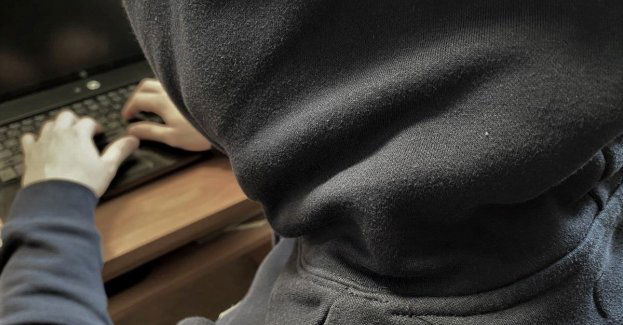 Chciał zainwestować- stracił ponad 20 tysięcy złotych