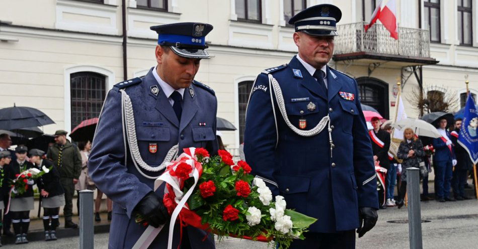 zdjęcie: Święto Konstytucji 3 Maja / fot. KMP w Brzesku