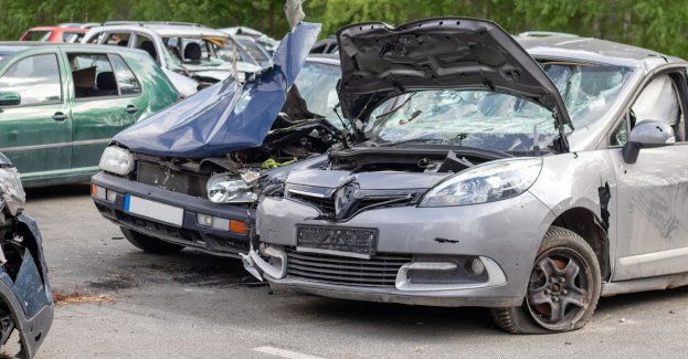 Utrudnienia na krajowej 52 po wypadku w Inwałdzie