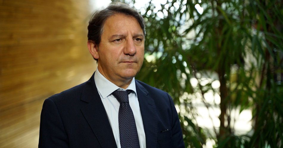 zdjęcie: Po latach spadków szara strefa tytoniowa w Polsce rośnie. Radykalne podwyżki akcyzy mogą przyspieszyć wzrost nielegalnego rynku / fot. Newseria - Pasquale Tridico, szef Podkomisji do Spraw Podatkowych, Lewica, Włochy