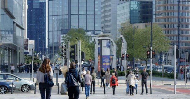 W weekend na ulicach pojawią się linie cmentarne, zmienią się rozkłady jazdy