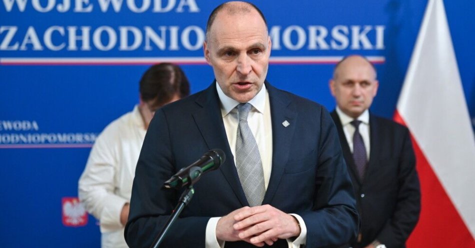 zdjęcie: Kontrola na granicy ma wychwycić tych, którzy przekraczają ją nielegalnie / fot. PAP