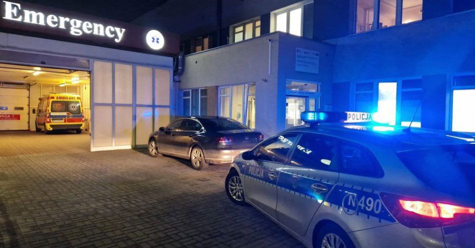 zdjęcie: Z eskortą policji do szpitala / fot. KMP w Gdańsku