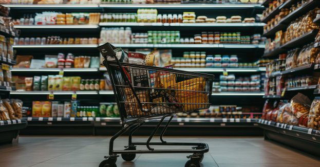 Włamał się do sklepu spożywczego i skradł towar na kwotę 3000 zł. Drugi raz próbował się włamać do tego samego sklepu i dokonał uszkodzenia mienia w w