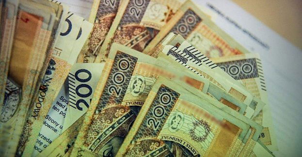 Fałszywe inwestycje kosztowały ponad 200 tysięcy złotych