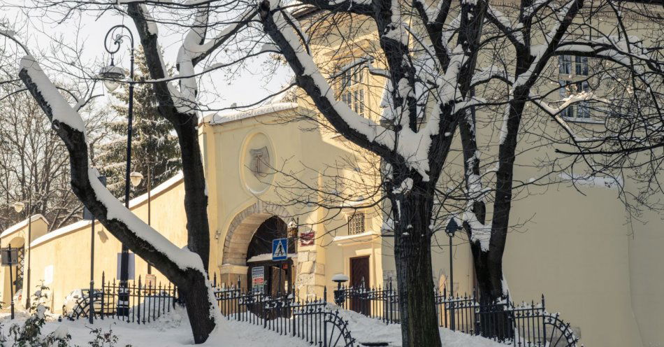 zdjęcie: Anioły w blasku złota – warsztaty dla każdego / fot. nadesłane