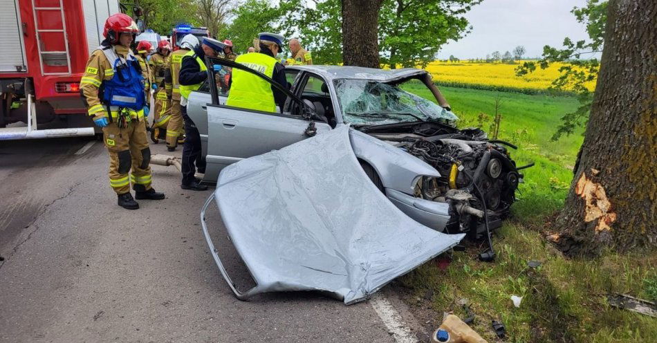 zdjęcie: Wyjaśniają okoliczności tragicznego w skutkach wypadku drogowego / fot. KPP w Kętrzynie
