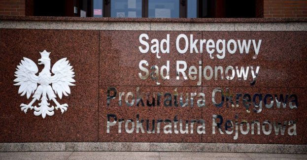 W Tarnobrzegu ruszył proces 18-latka oskarżonego o przygotowania do zamachu i pochwalanie dżihadu