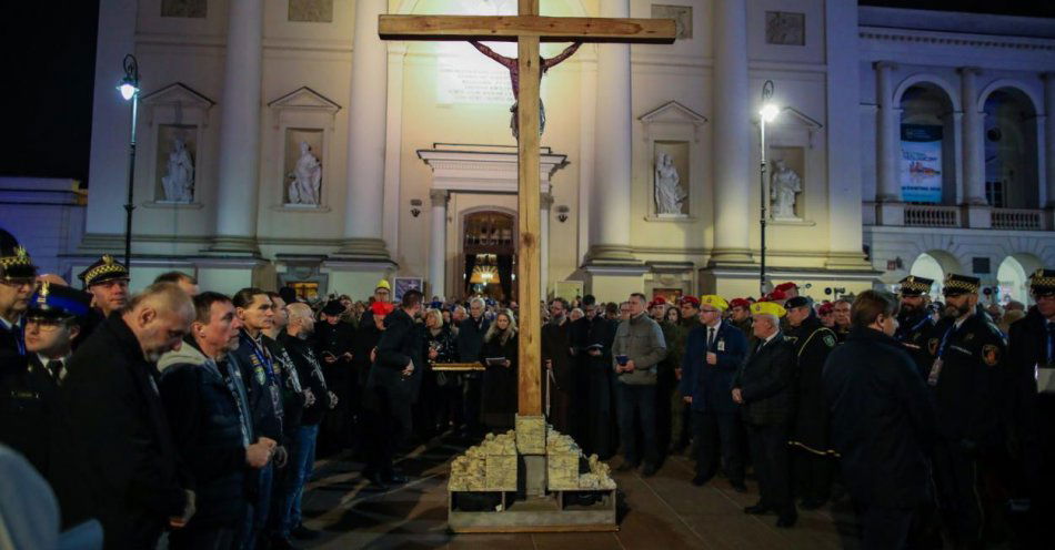 zdjęcie: Wojna to wielka porażka ludzkości / fot. PAP