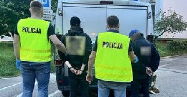 Przywłaszczyli telefon, płacili nie swoją kartą - zatrzymali ich widzewscy dzielnicowi