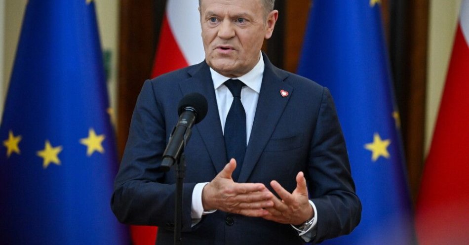 zdjęcie: Premier: to czego nie uda się zrobić programem SAFE, chcemy zrobić środkami budżetowymi / Warszawa, 10.03.2026. Premier Donald Tusk na konferencji prasowej w KRPM w Warszawie, po spotkaniu z prezydentem RP Karolem Nawrockim, 10 bm. Spotkanie w Pałacu Prezydenckim dotyczyło m.in. zaproponowanej przez prezydenta alternatywy „polski SAFE 0 proc.” (mr) PAP/Piotr Nowak