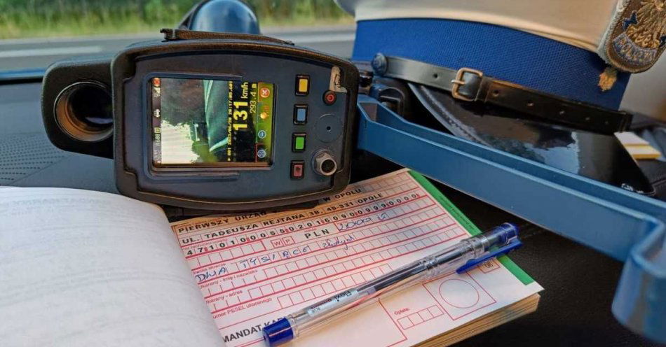 zdjęcie: Zatrzymany nietrzeźwy rowerzysta oraz  mandat 2000zł dla pirata drogowego to efekty działań gołdapskich policjantów / fot. KPP w Gołdapi