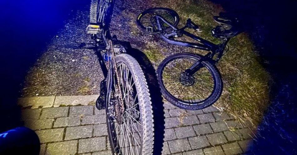 zdjęcie: Policja przerwała niebezpieczną jazdę nastolatków bez świateł / fot. KMP w Słupsku