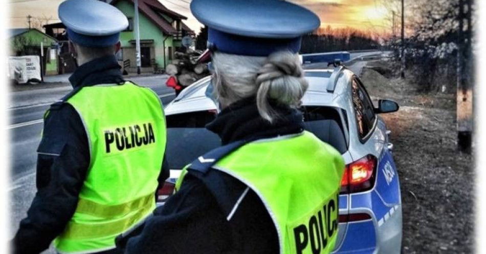 zdjęcie: Nietrzeźwy kierowca zatrzymany w gminie Radziłów / fot. KPP Grajewo
