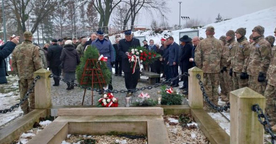 zdjęcie: Obchody 160. rocznicy Powstania Styczniowego / fot. KPP Opatów