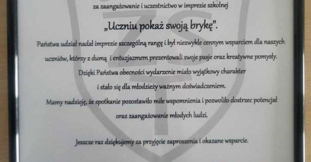 Policjanci na motoryzacyjnym dniu otwartym w Dąbrowie Górniczej