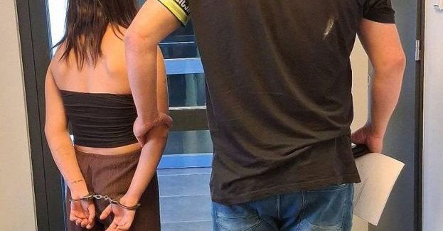 20-latka uderzyła w twarz 15-latka i zniszczyła mu okulary korekcyjne warte 1500 złotych. Sprawczyni została zatrzymana, usłyszała zarzuty i jest pod