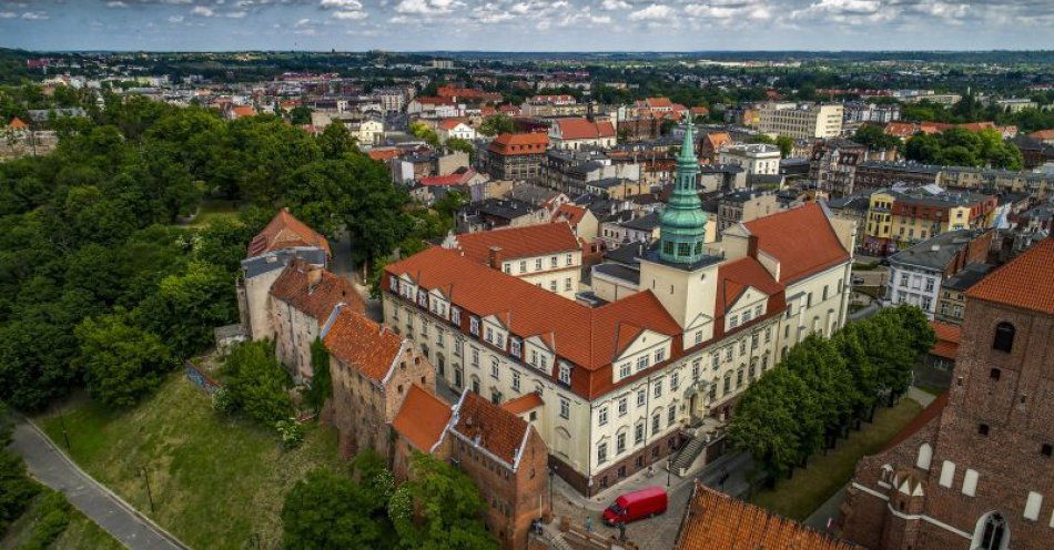 zdjęcie: 2 maja Urząd nieczynny / fot. UM Grudziądz