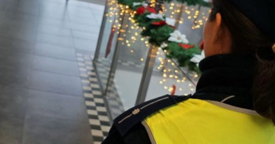 zdjęcie: Uwaga na kieszonkowców w okresie świątecznych zakupów / fot. KPP w Goleniowie