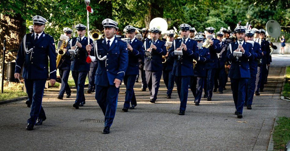 zdjęcie: Wojewódzkie obchody święta policji na zamku w Bytowie / fot. KPP w Pucku