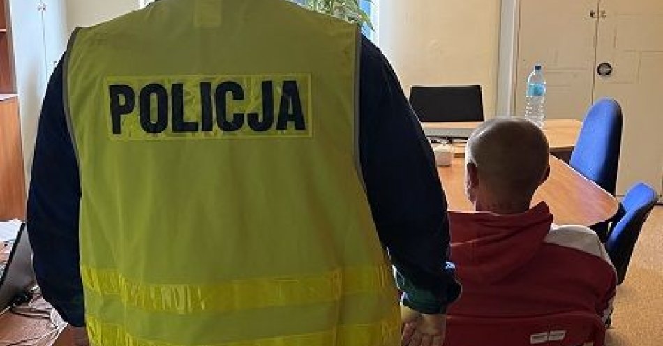 zdjęcie: Jechał pijany na kradzionym rowerze i rzucił nim w radiowóz / fot. KPP w Lęborku