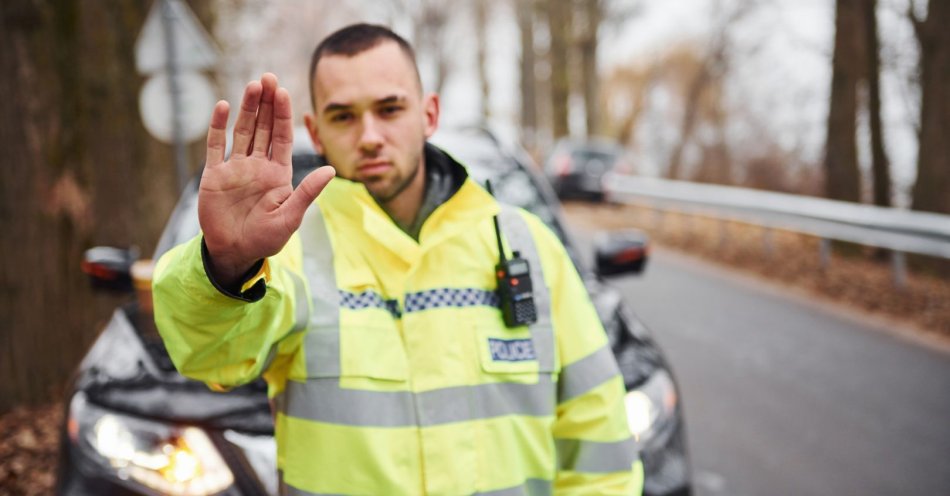 zdjęcie: Chwila nieuwagi może stać się przyczyną tragedii na drodze / v15245695