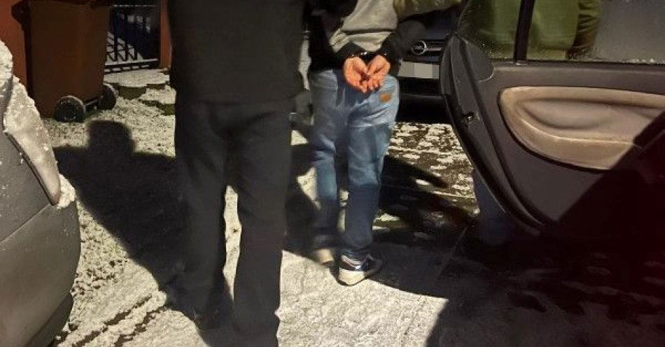 zdjęcie: Akcja Poszukiwany w Gdyni zakończyła się zatrzymaniem 12 osób / fot. KMP w Gdyni