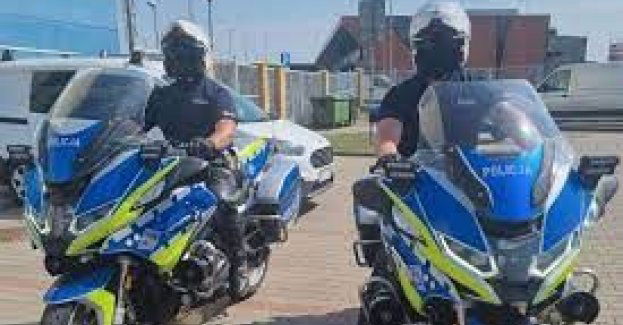 Apel ostrołęckich policjantów do motocyklistów o ostrożną jazdę!