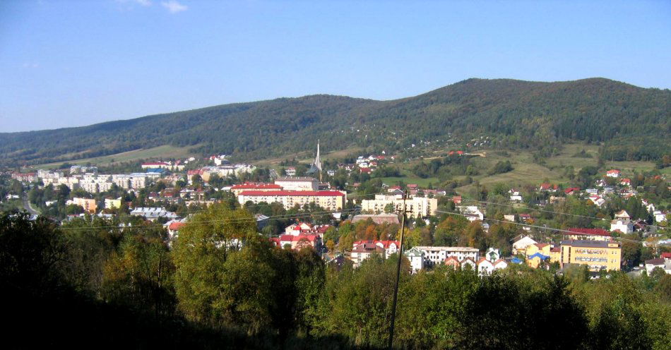 zdjęcie: Ustrzyki Dolne: miasto nad rzeką Strwiąż / fot. Tatry at Polish Wikipedia/(CC BY-SA 3.0)/https://creativecommons.org/licenses/by-sa/3.0/