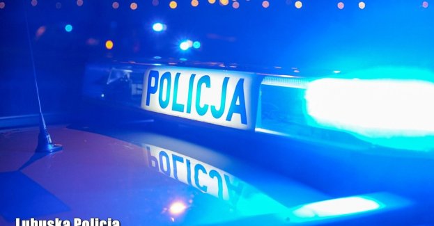 Wpadł za kierownicą z fałszywym prawem jazdy i narkotykami