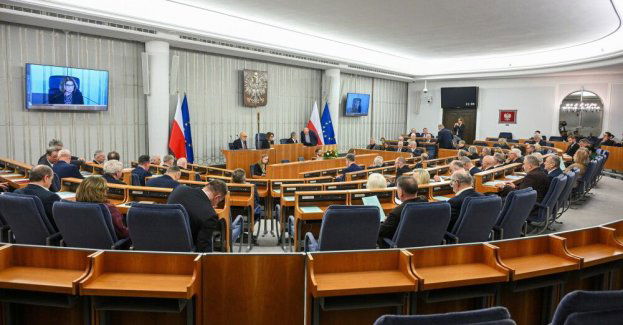 Senat: PiS chce odrzucenia nowelizacji ustawy o Krajowej Radzie Sądownictwa; KO zapowiedziało poparcie