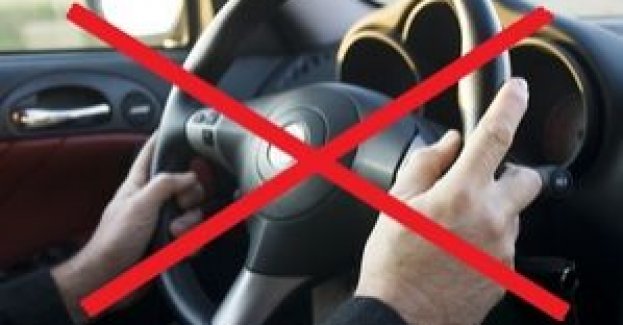 Przypominamy, że kierowanie pojazdem pomimo decyzji o cofnięciu uprawnień to przestępstwo