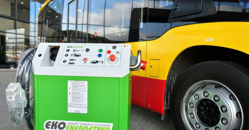 zdjęcie: Rewolucja taborowa się nie zatrzymuje - dwa kolejne autobusy elektryczne trafią do Wrocławia / fot. nadesłane