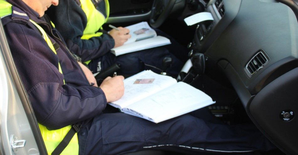 zdjęcie: Punkty karne za drogowe wykroczenia / fot. KMP w Legnicy