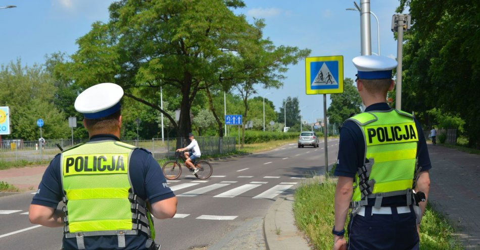 zdjęcie: Pieszy - Bezpieczny - Widoczny / fot. KMP Suwałki