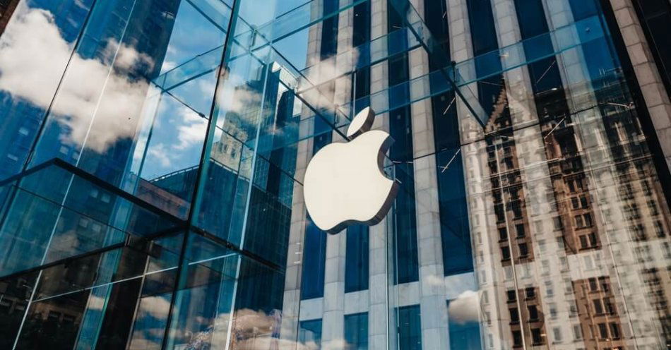 zdjęcie: W centrum Szczecina działa nowy pogwarancyjny serwis Apple - czy znasz AppleHome? / fot. nadesłane / shutterstock.com