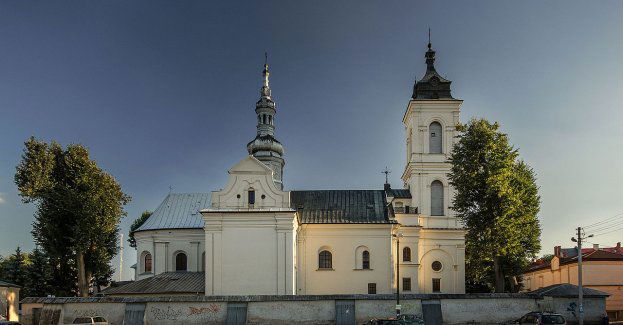 Włoszczowa na tle Wyżyny Przedborskiej