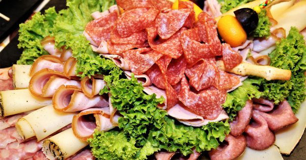 Zatrzymano dwóch włamywaczy, którzy kradli mięso ze sklepów