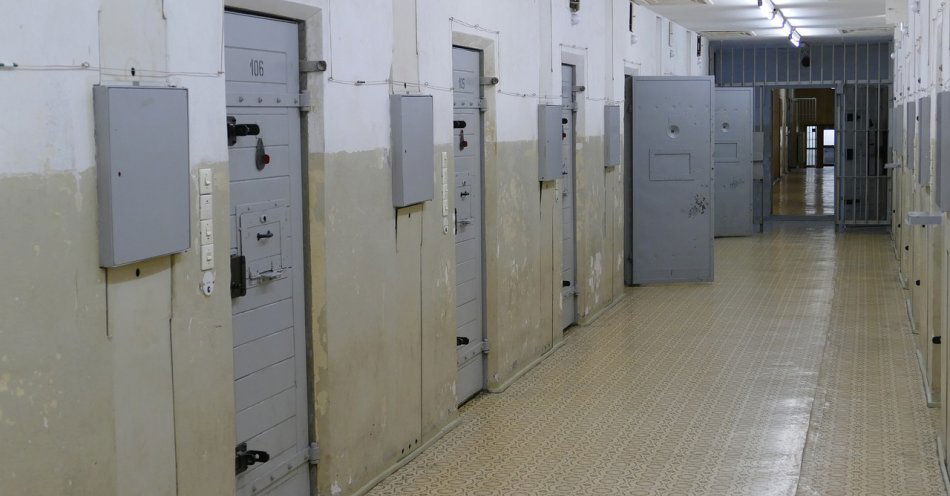 zdjęcie: Pobili 33-latka i uciekli - policjanci zatrzymani ich już kilka minut po zdarzeniu / pixabay/4759937