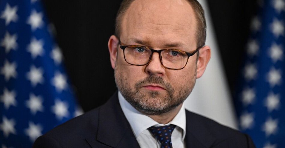 zdjęcie: Przydacz: prezydent ma prawo rozmawiać i rozmawia z generałami, szef MON nie zgłaszał zastrzeżeń / Dallas, USA, 28.03.2026. Szef Biura Polityki Międzynarodowej Kancelarii Prezydenta RP Marcin Przydacz udziela wypowiedzi dla mediów w trakcie Konferencji Konserwatywnej Akcji Politycznej (CPAC) w Dallas, 28 bm. W konferencji wziął udział przebywający z wizytą roboczą w Stanach Zjednoczonych prezydent RP Karol Nawrocki, który wygłosił przemówienie dotyczące stanu relacji polsko-amerykańskich. (amb) PAP/Adam Warżawa