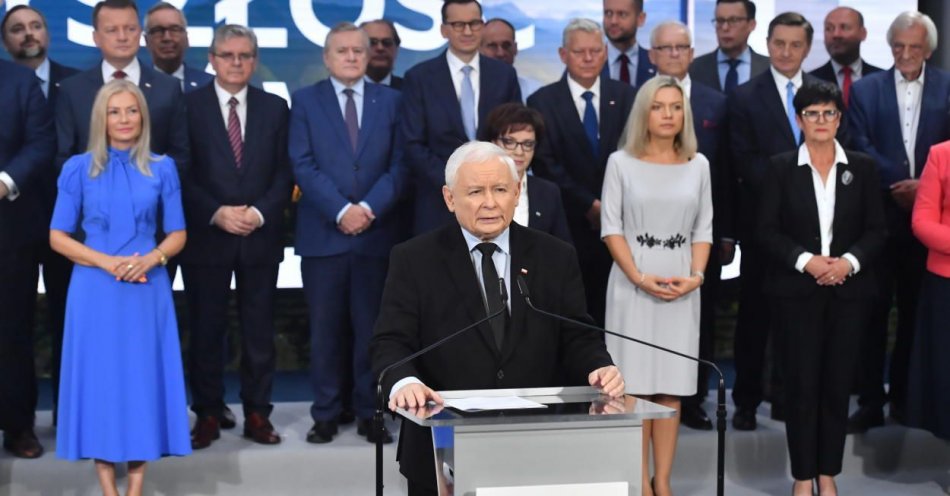 zdjęcie: Wicepremier Kaczyński otworzy listę PiS w Kielcach, premier Morawiecki w Katowicach, a minister Gliński w Warszawie / fot. PAP