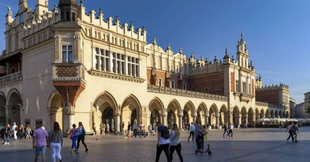 Rekordowe wakacje pod względem liczby turystów zagranicznych – wzrost o 174 proc.