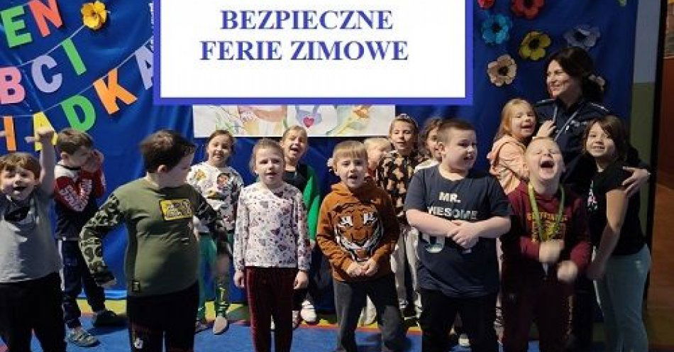 zdjęcie: Dzisiaj ostatni dzień zajęć szkolnych. Zaczynają się Ferie Zimowe. / fot. KPP w Kutnie