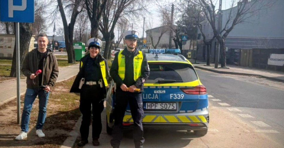 zdjęcie: Tomaszów: policja przypomina o telefonach za kierownicą / fot. KPP w Tomaszowie Mazowieckim